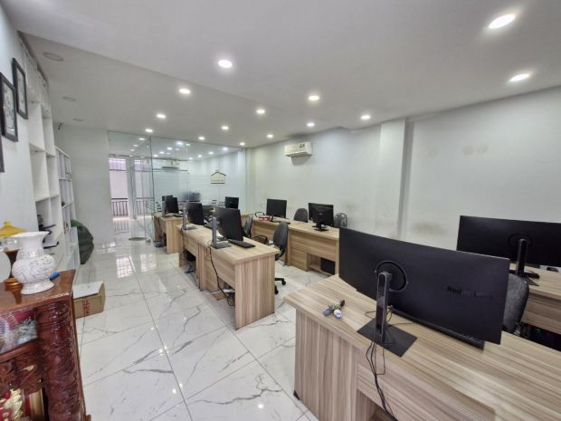 Mặt tiền nội bộ  kdc dương hồng  5x20m  hầm 2 lầu st 6662403