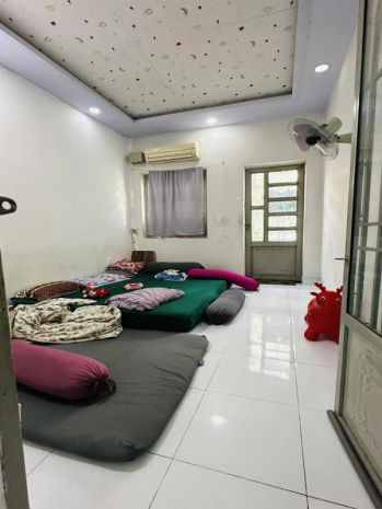 Nhà 2 tầng 40m2, vuông  an phú đông 25 q12 6662425