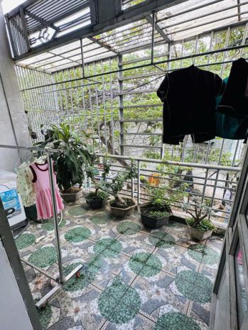 Nhà 2 tầng 40m2, vuông  an phú đông 25 q12 6662427