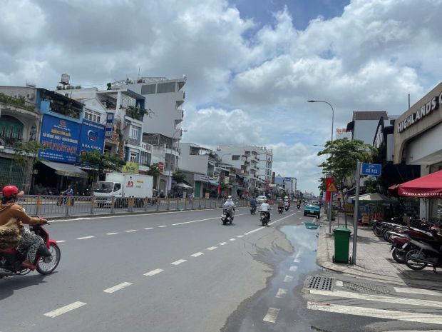 Bom tấn mặt tiền kinh doanh tân kỳ tân quý 200m2 ngang gần 6663166