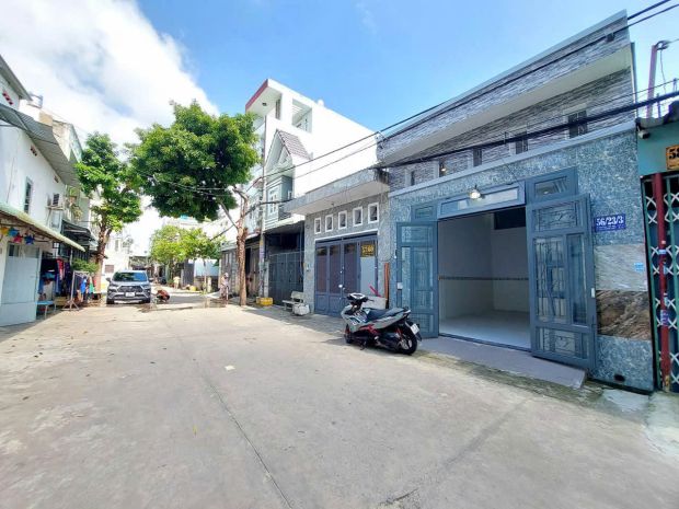 Bán gấp đất mặt tiền thạnh lộc 52  q.12  1.233m2 1.033m2 6663348
