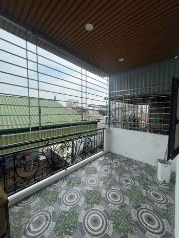 Bán nhà vĩnh hưng 2528 m2. 5 tầng. mặt tiền 3.75m giá 5.8 6664248