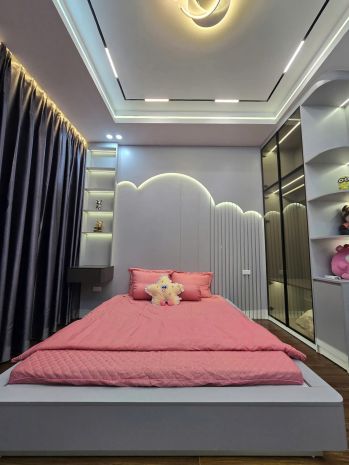 Bán nhà dương văn bé 2326m2. 4 tầng. mặt tiền 3.8m. giá 6664537