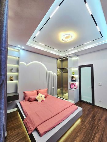 Bán nhà dương văn bé 2326m2. 4 tầng. mặt tiền 3.8m. giá 6664538