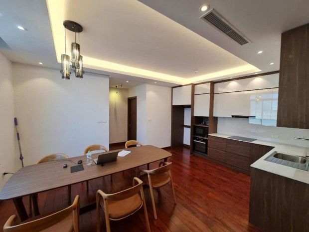 Bán nhà mặt phố hoàng cầu, hào nam, nhà mặt phố giá trong 6664862