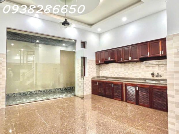 Mặt tiền nhánh nguyễn ảnh thủ q12, dt: 95m2 - 3 tầng kinh 6665438