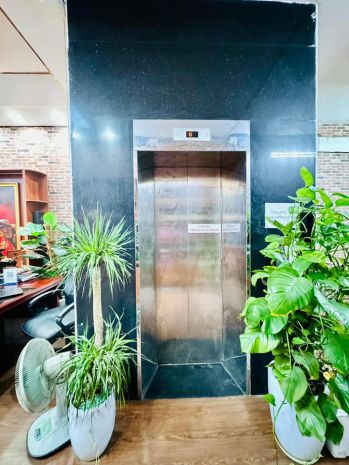 Bán nhà lô góc an dương vương  56m²  3 tầng  mặt tiền 6666539