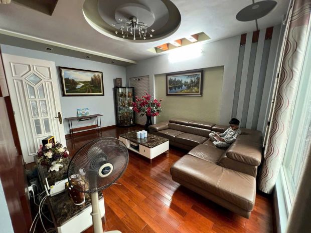 Biệt thự lê thanh nghị  111m²  5 tầng  26.5 tỷ 6666561