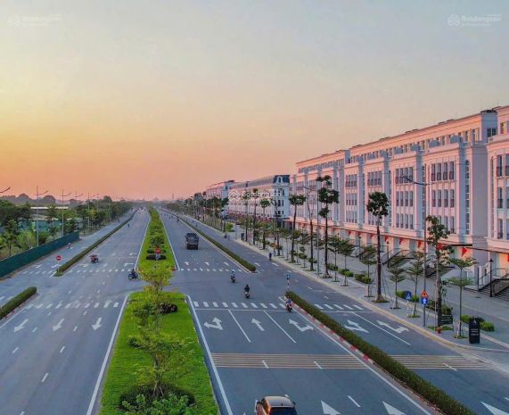 Bán liền kề, biệt thự đường đại lộ tây thăng long, bắc từ 6667268