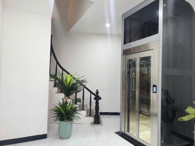Mặt phố trường chinh, sát ngã tư sở, 40m2 6 tầng thang 6668971