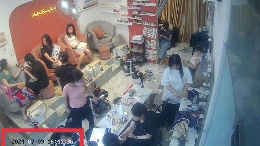 Sang tiệm nail ở hóc môn đang hoạt động tốt , mở dc 3 năm 6669075
