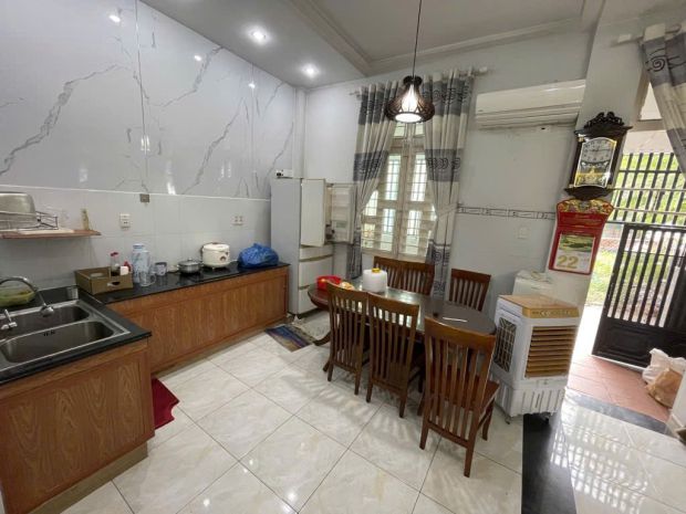 Lô góc 2 mặt xe tải đs 1 - 63m2 5 tầng  - cách 1 căn ra 6669098