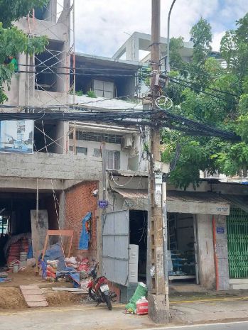 Mặt tiền phạm thế hiển  180m²  16.5 tỷ  p.6, q.8  ngang 6670493