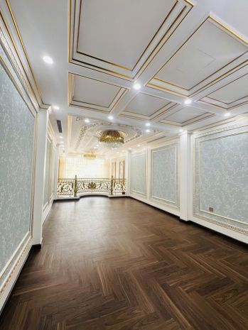 Bán nhà mặt phố ngô gia tự  7 tầng thang máy  nội thất 6670728