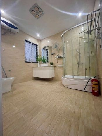 Dương quảng hàm-40m giá 11 tỷ 500--dân xây-nội thất xịn-30m 6671159