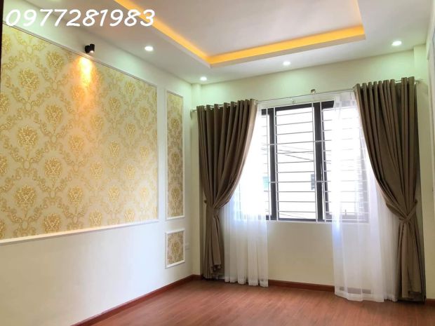 Gần nhổn  nhà mới 5 tầng  8 phòng khép kín 6671737