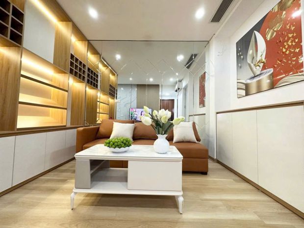 Căn tập thể phố thọ lão hai bà trưng dt 120m2 giá chỉ có 6672338