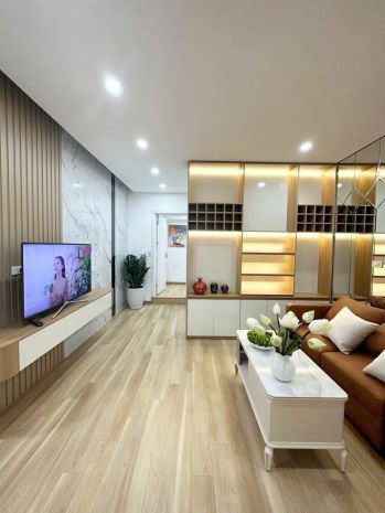 Căn tập thể phố thọ lão hai bà trưng dt 120m2 giá chỉ có 6672339