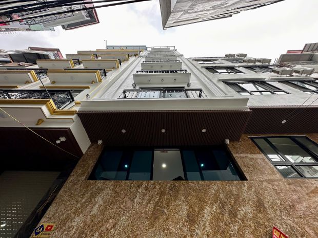 Tin thật 100 bán nhà đẹp 73m2 x 9 tầng tại hồ linh quang 6672752