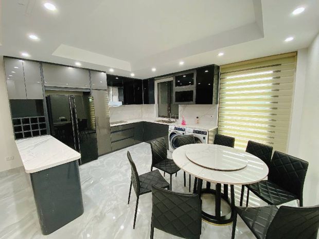 Tin thật 100 bán nhà đẹp 73m2 x 9 tầng tại hồ linh quang 6672759