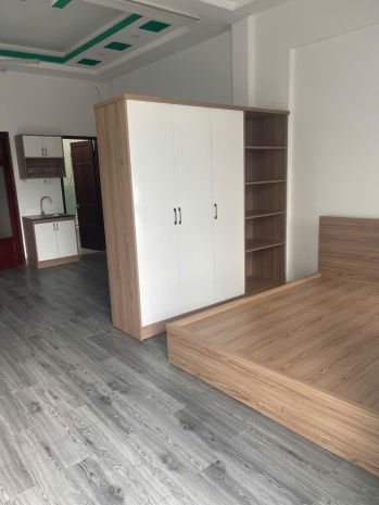 Phòng trống mới view sông  sạch đẹp  dọn vào ở ngay 6673242