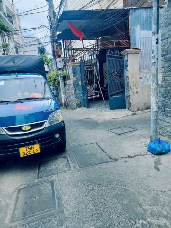 Căn góc 2 mặt hẻm thông xe ô tô cách chợ đồng nai, nha 6673275