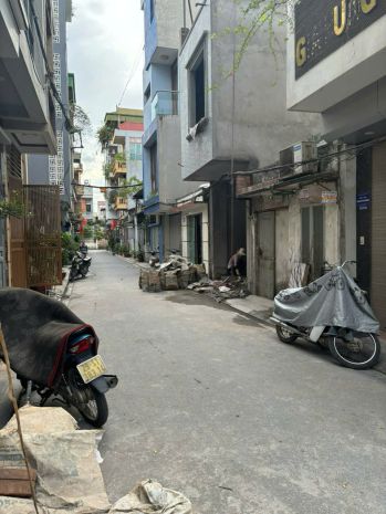 Bán nhà 4 tầng 1 tum tổ 18 thị trấn đông anh - đường 2 ô tô 6673515