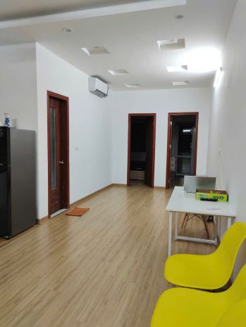 Cho thuê căn hộ 2pn 2wc full đồ tại vp6 linh đàm 6673558