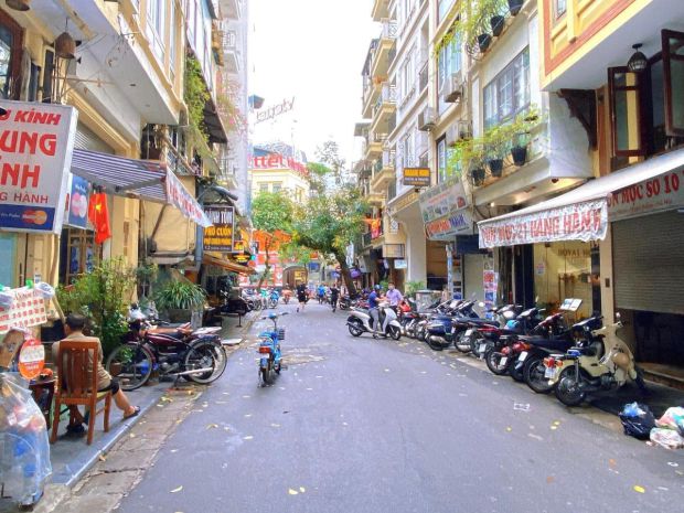 Tòa apartment 10 tầng  mặt phố hàng hành  sát hồ gươm 6673653