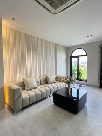 Bán nhanh nhà ngọc thụy 36m2 5t, vỉa hè, ô tô tránh, dòng 6673676