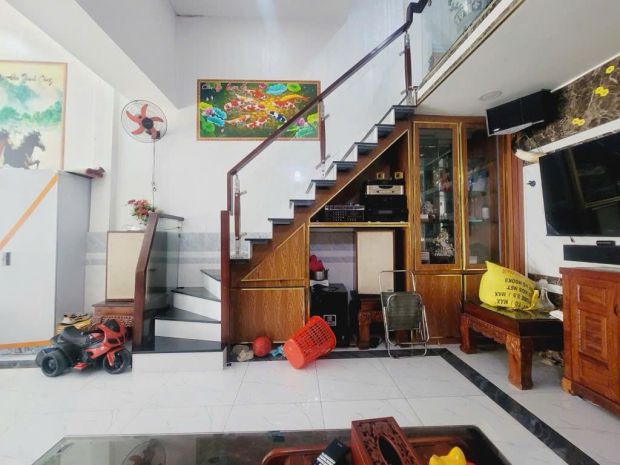Ngay khu chế xuất tân thuận, phường tân thuận mới nhà 2 6674035