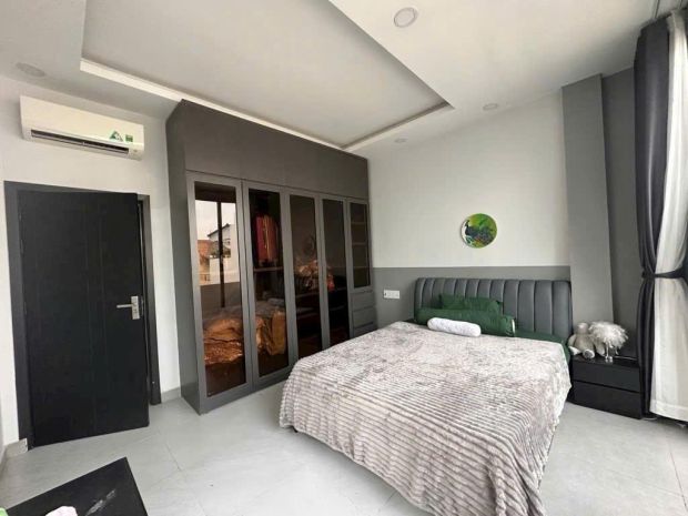 Ngay khu chế xuất tân thuận, phường tân thuận mới nhà 2 6674037