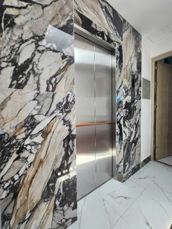 Bán chdv rẻ nhất xuân la- ngõ 38 đại học nội vụ 52m 7 tầng 6674319