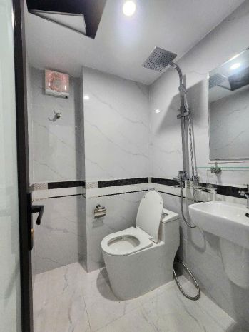 Bán chdv rẻ nhất xuân la- ngõ 38 đại học nội vụ 52m 7 tầng 6674320