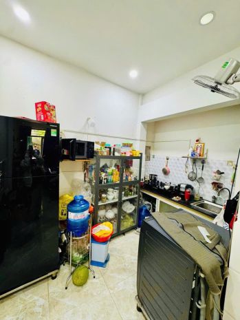 Nhà đẹp giá tốt  gần mặt tiền chánh hưng  1 phút 6674518