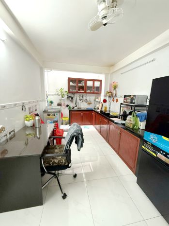 Nhà 5 tầng hẻm thông, xe tải đậu sát nhà đường nguyễn duy 6674762