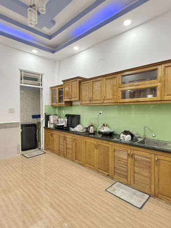 Bánnhà 4tầng mớiđẹp lêvănthọ gòvấp 65m  hxh5m  4pn   chỉ 6675396