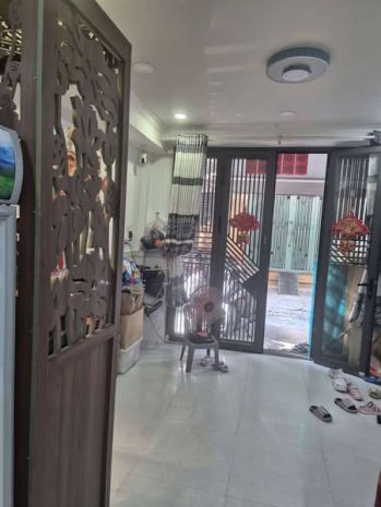 Nhà đường mình phụng phường 2 quận 11 cũ. 6675457