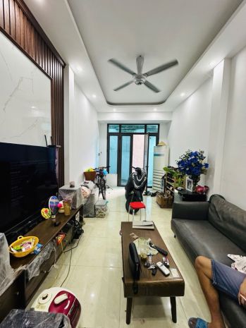 Bán nhà hoàng hoa thám, tây hồ, gần phố, 31m2, 5 tầng, chỉ 6675914