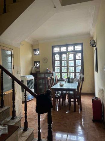 Bán nhà mặt phố ngọc lâm, 60m, gần ngã tư ngọc lâm-hồng 6676324