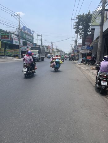 Mặt tiền lê văn khương  hóc môn, giáp q12  đường lớn  hạ 6676526