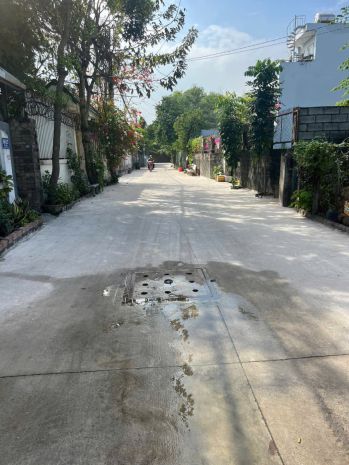 Chính chủ cần bán biệt thự + 10 phòng trọ 15x33m, giá 13.5 6676673