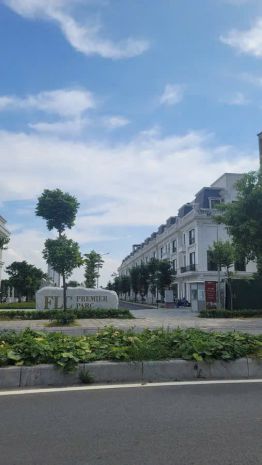 Bán shophouse flc premier, n.t. liêm. dt 96m x 6t, mặt phố, 6676757