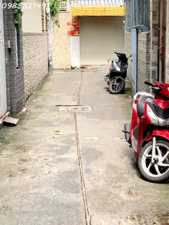 Bán lô góc chdv cmt8 có sẳn hđt 360trnăm giáp 3 quận tân 6677172