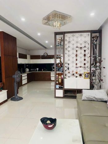 Lô góc- 4 tầng full nội thất vip- dt: 85m ngang 5m2 đường 6677839