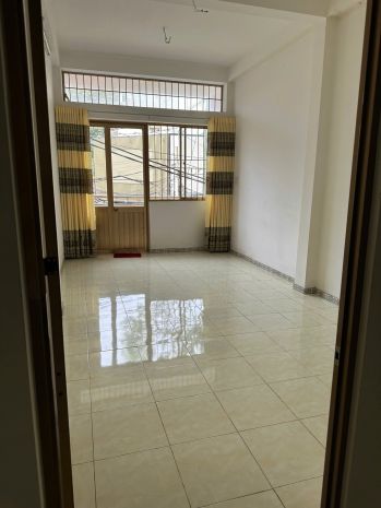 Chính chủ cần cho thuê nhà mặt tiền đường nguyễn trãi ngay 6677986