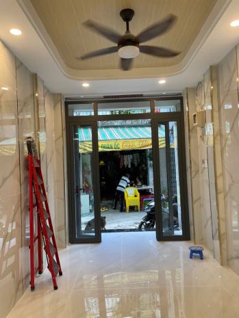 Ni sư huỳnh liên-nhà mới tinh dọn vào ở nhà-nhỉnh 4 tỷ-xe 6678065