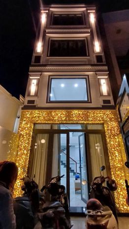 Chính chủ cần bán nhà số - 40 - đường số 7- phường 1 - quận 6678193
