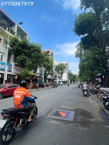 Mặt tiền yersin  cầu ông lãnh, q1  6 tầng thang máy 5x20m 6678453