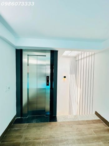 Trung liệt  cực phẩm 6 tầng thang máy  10.4 tỷ  kinh 6678548